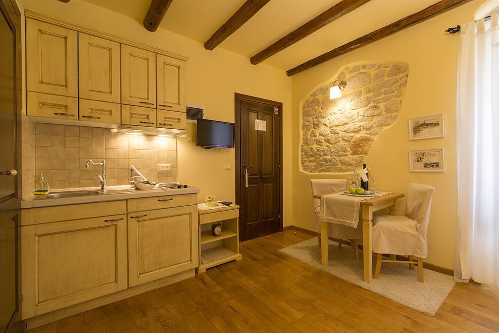 Rooms Villa Duketis Rovinj Exterior photo