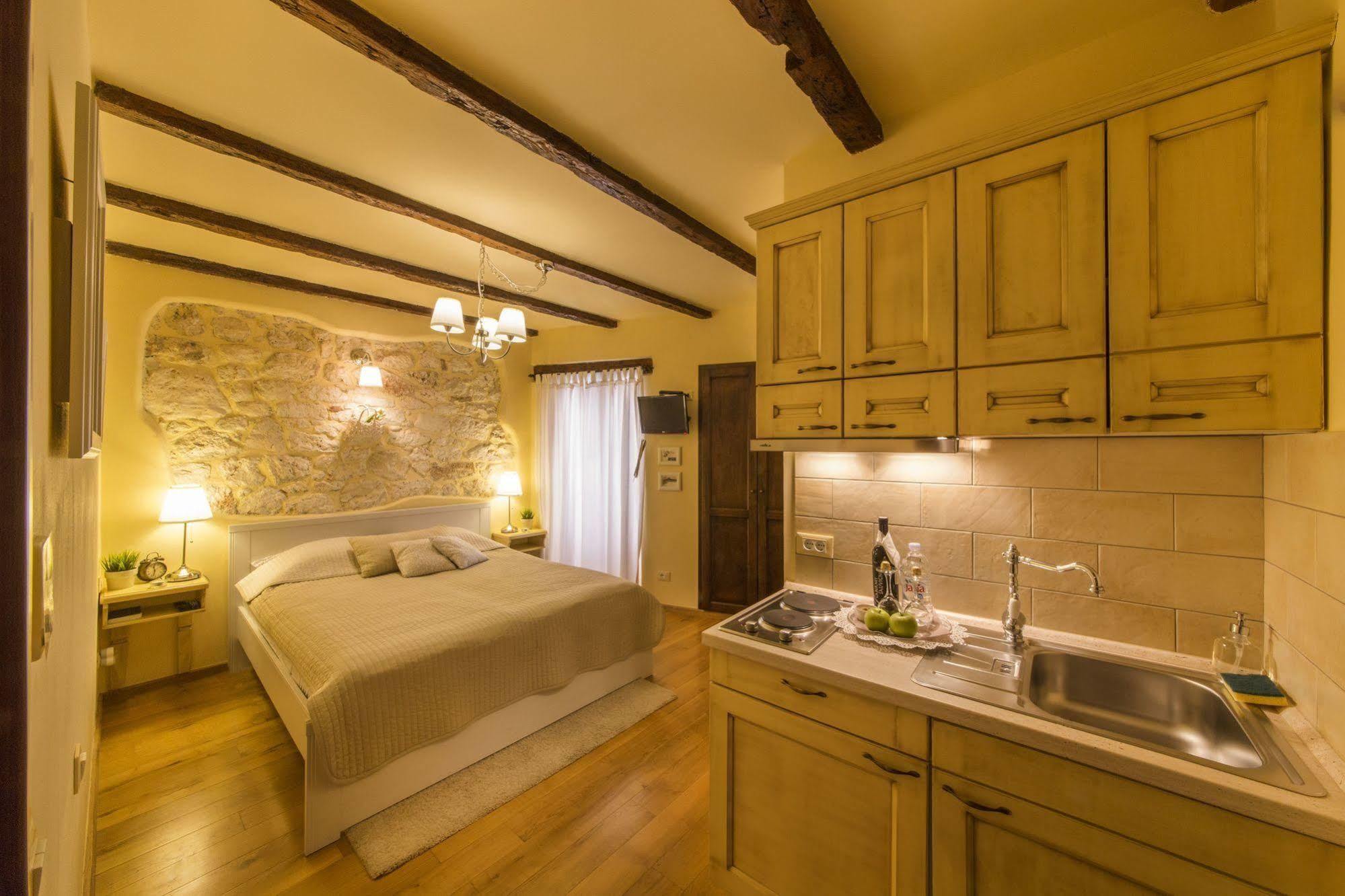Rooms Villa Duketis Rovinj Exterior photo